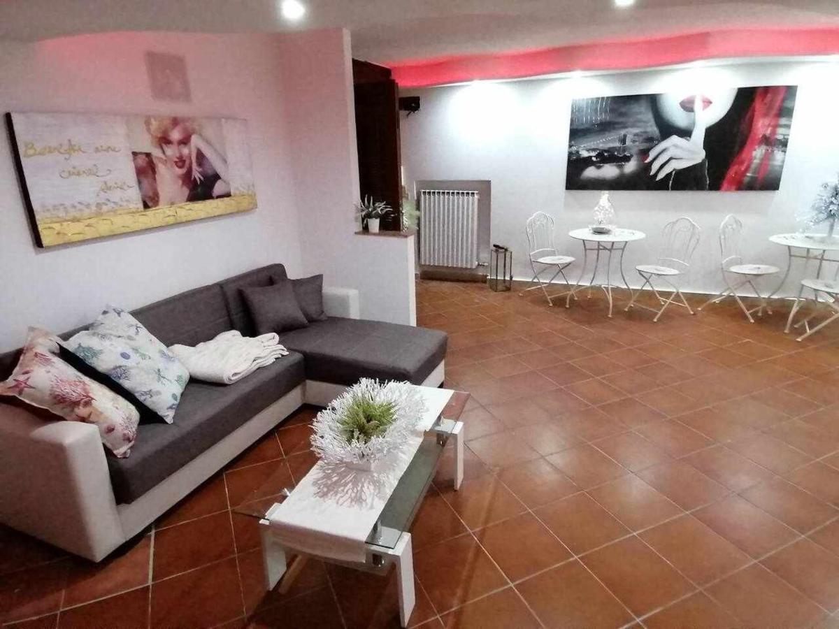 Maison Rinaldi Srl Бари Экстерьер фото