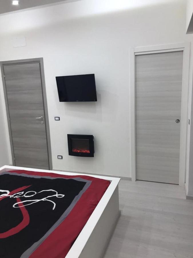 Maison Rinaldi Srl Бари Экстерьер фото